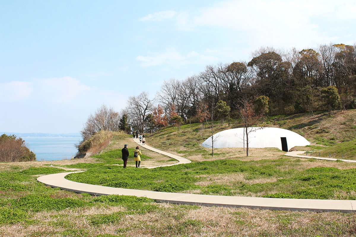 【香川】2025瀨戶內海藝術祭─文化與藝術相結合的「豐島」